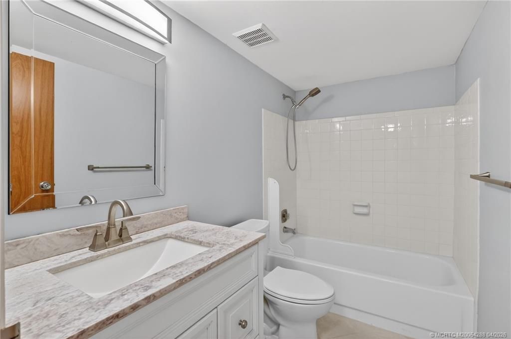 2950 SE Ocean Boulevard, Unit 12-2, Stuart, FL 34996 Photo