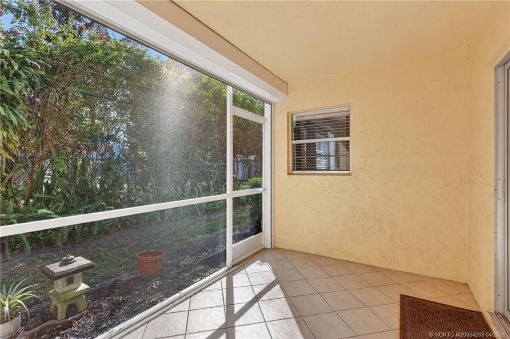 2950 SE Ocean Boulevard, Unit 12-2, Stuart, FL 34996 Photo