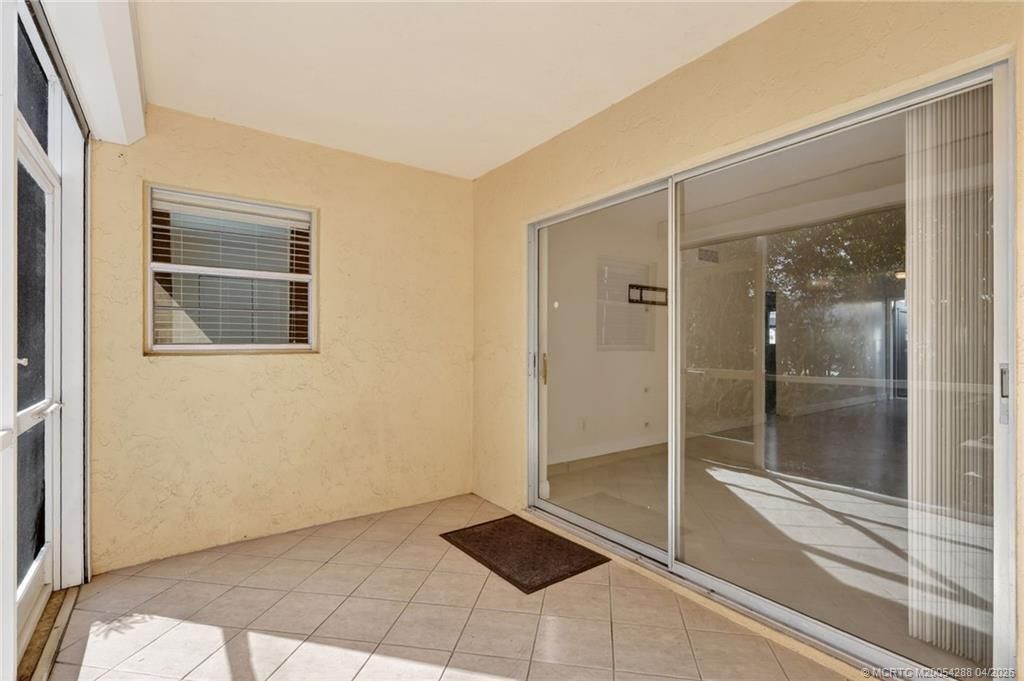 2950 SE Ocean Boulevard, Unit 12-2, Stuart, FL 34996 Photo