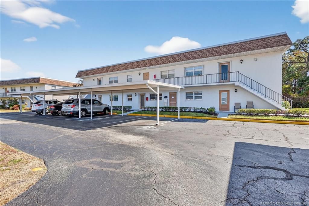 2950 SE Ocean Boulevard, Unit 12-2, Stuart, FL 34996 Photo