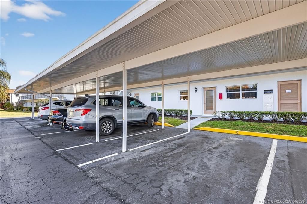 2950 SE Ocean Boulevard, Unit 12-2, Stuart, FL 34996 Photo