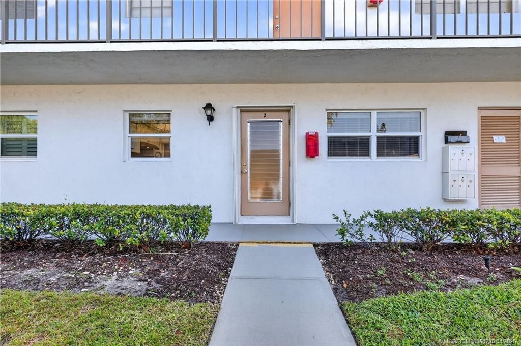2950 SE Ocean Boulevard, Unit 12-2, Stuart, FL 34996 Photo