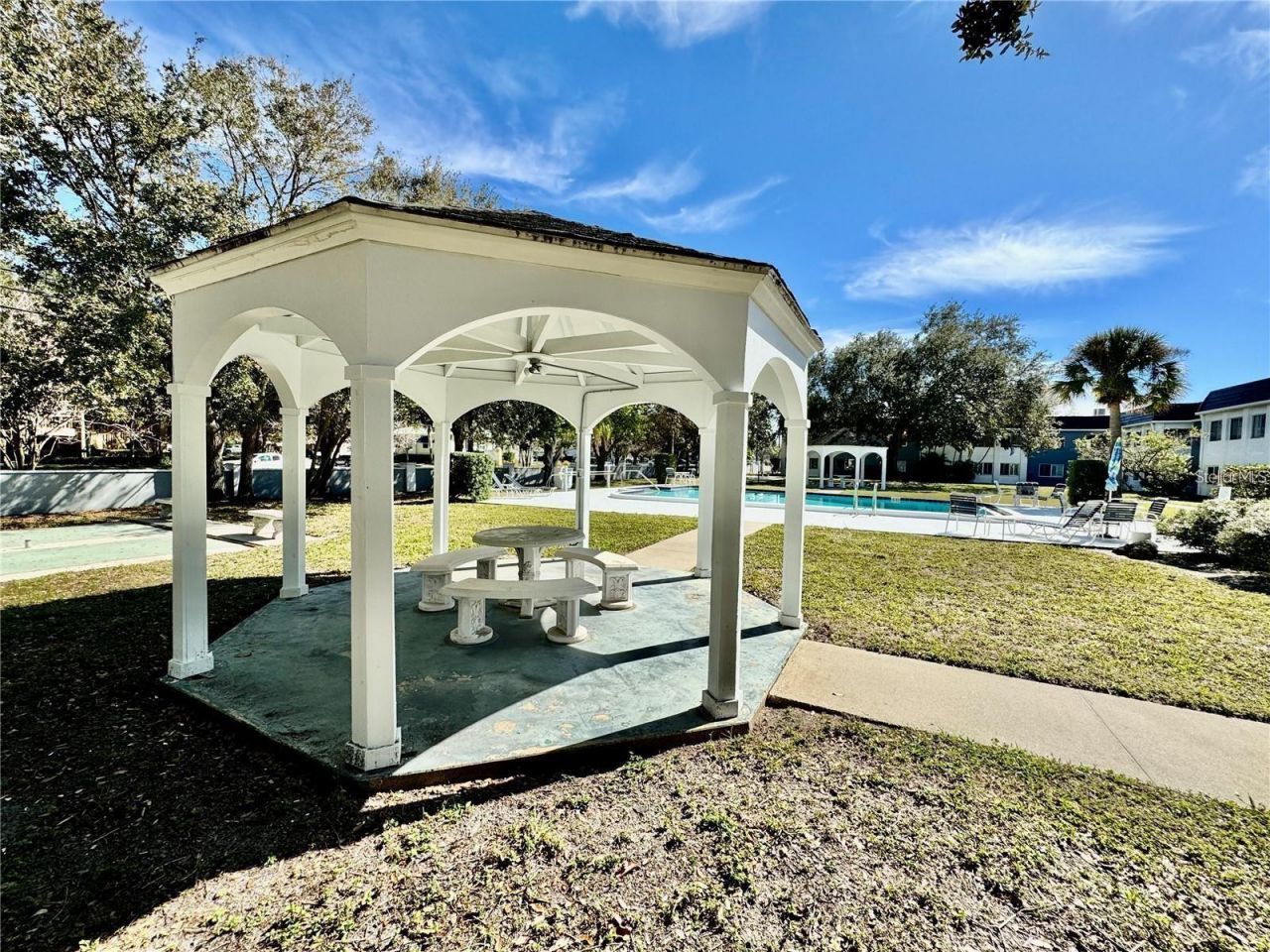 8651 10th Street N, Unit 130, Saint Petersburg, FL 33702 Photo