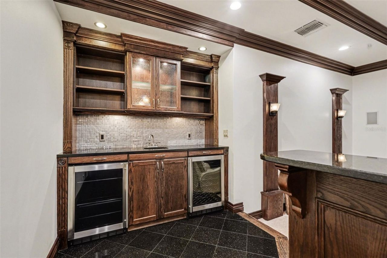 840 3rd Avenue S, Tierra Verde, FL 33715 Photo