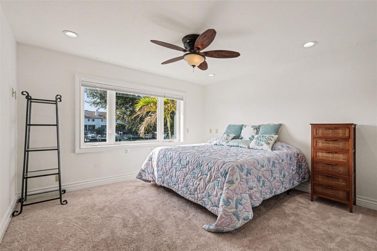 840 3rd Avenue S, Tierra Verde, FL 33715 Photo