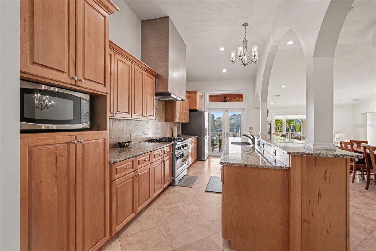 840 3rd Avenue S, Tierra Verde, FL 33715 Photo