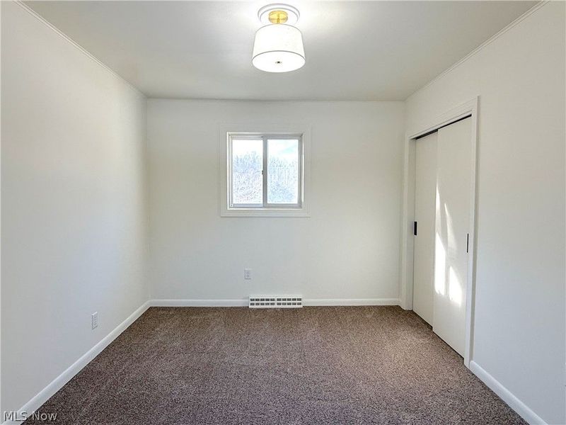 6309 Downs, Champion, OH 44481 Photo 11