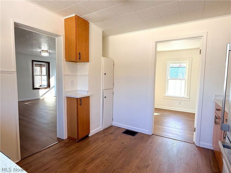 6309 Downs, Champion, OH 44481 Photo 7