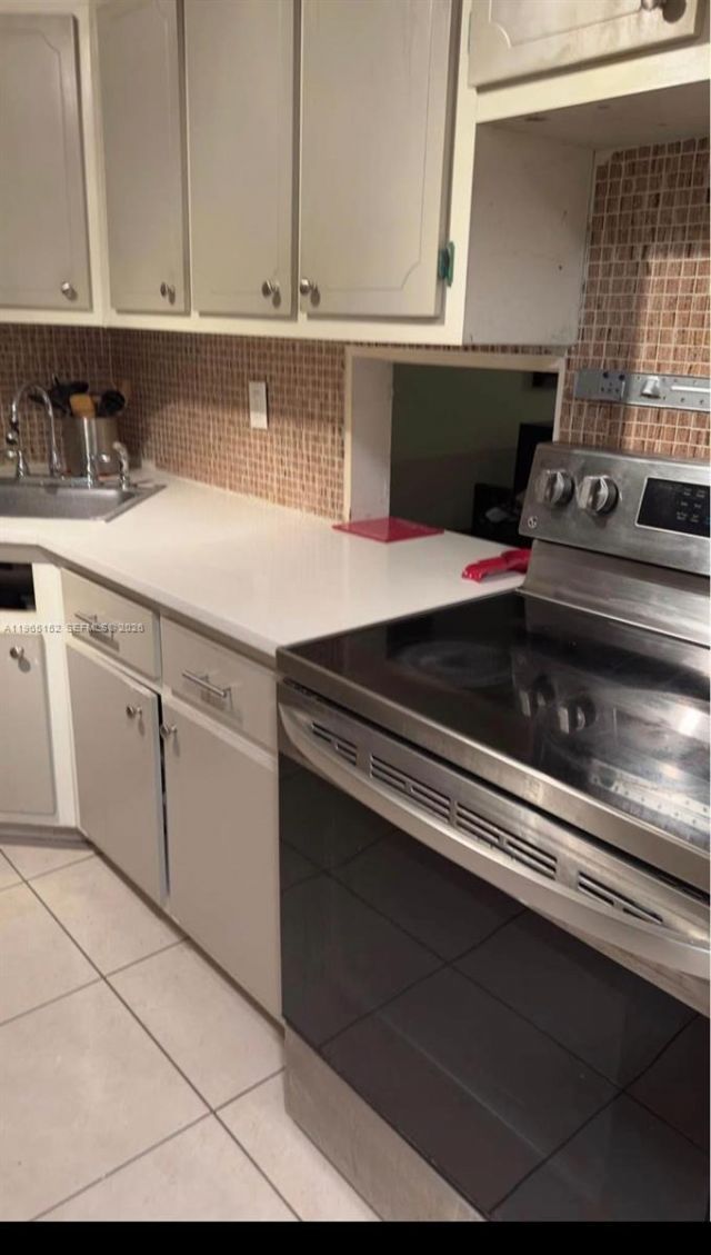 1530 NE 191st St, Unit 145, Miami, FL 33179 Photo