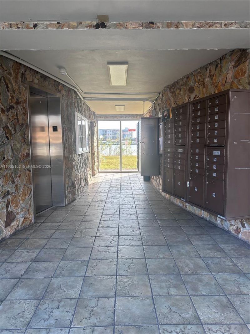 1530 NE 191st St, Unit 145, Miami, FL 33179 Photo