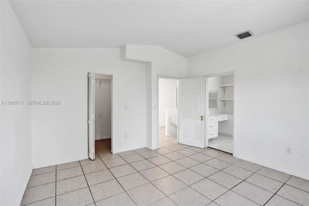 15502 SW 137th Pl, Miami, FL 33177 Photo