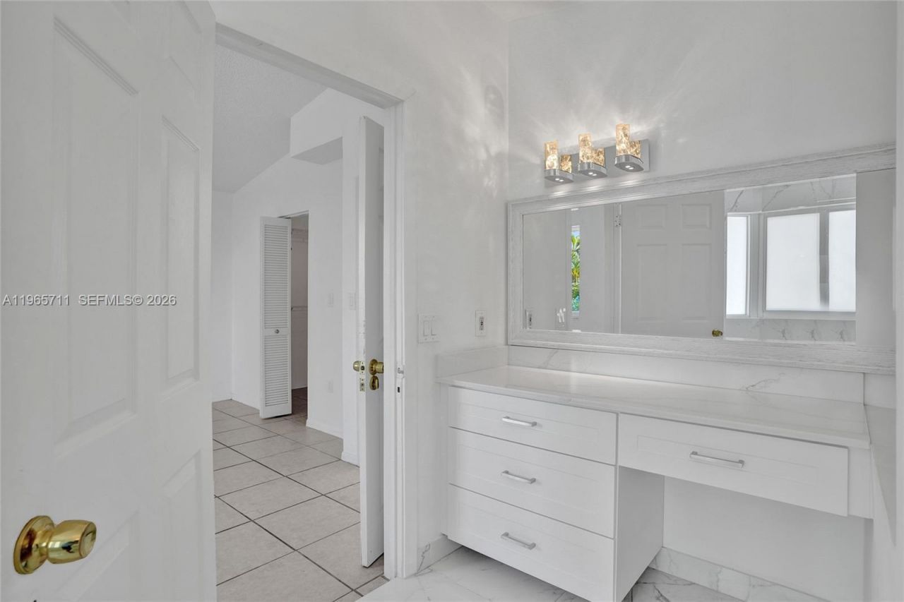 15502 SW 137th Pl, Miami, FL 33177 Photo