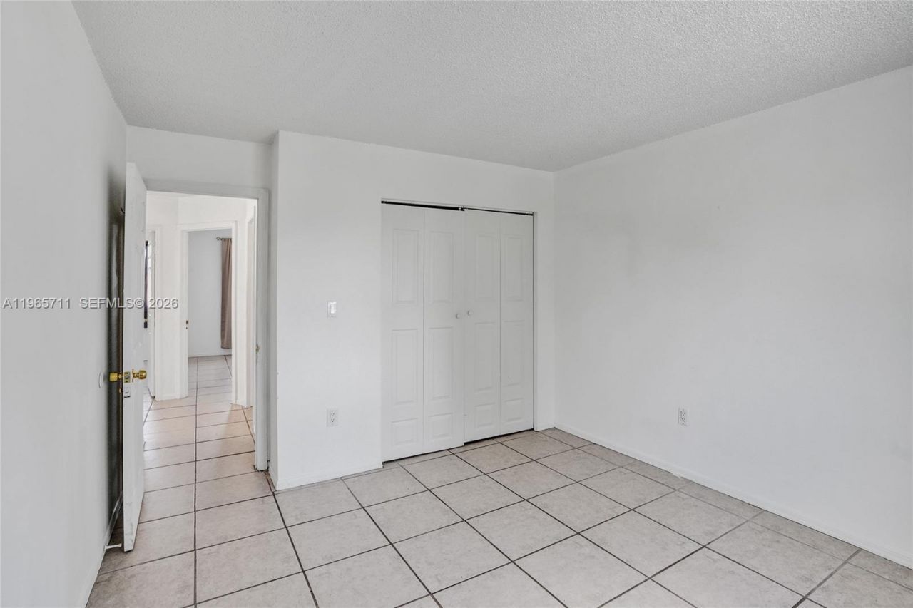 15502 SW 137th Pl, Miami, FL 33177 Photo