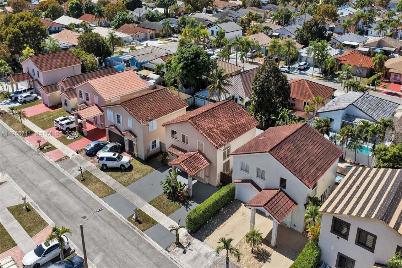 15502 SW 137th Pl, Miami, FL 33177 Photo