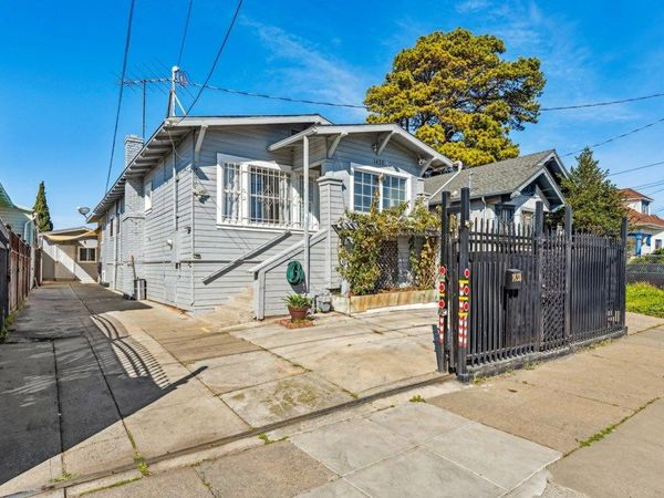 1433 1433 56Th Ave, Oakland, CA 94621