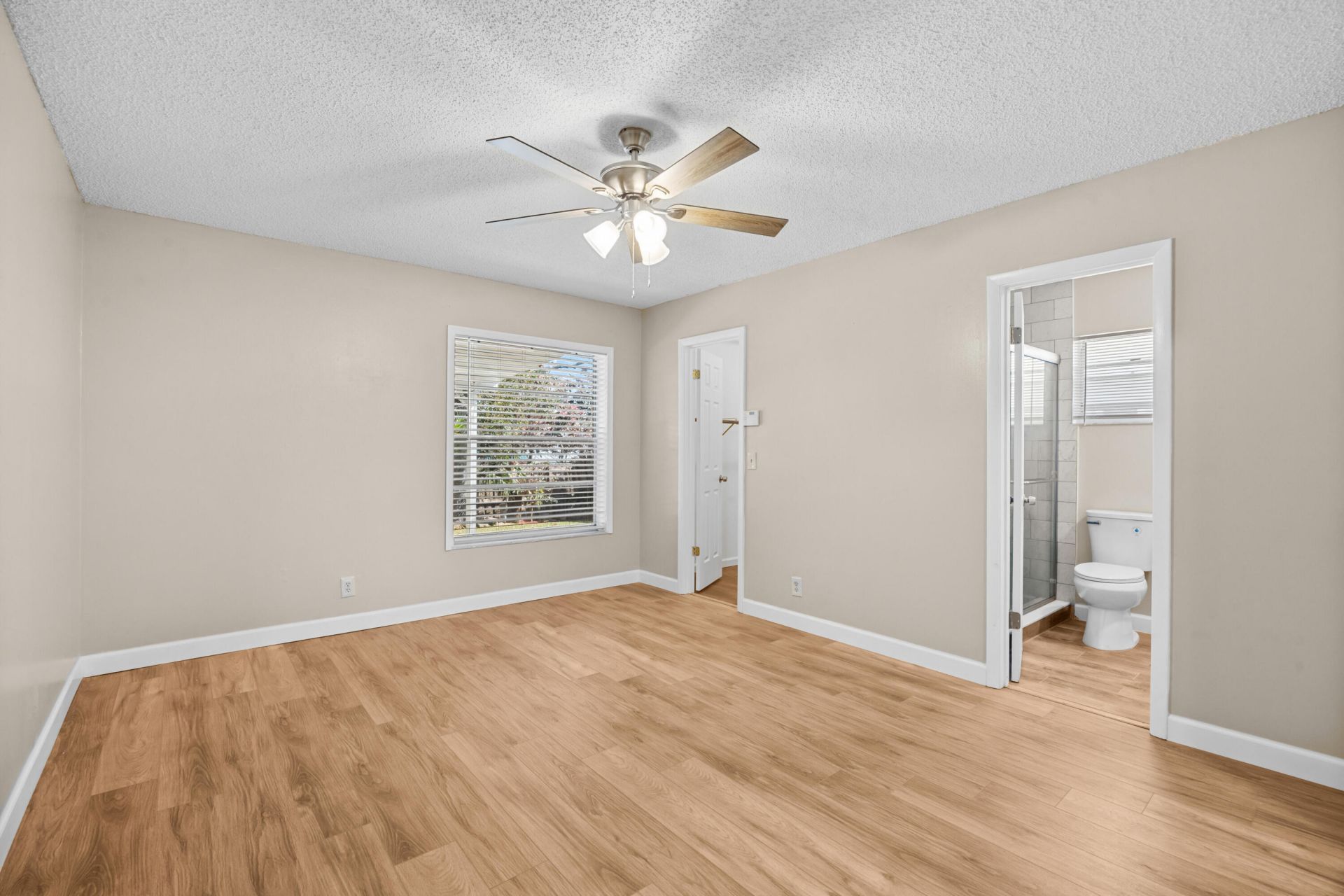 8993 SE Sandridge Avenue, Hobe Sound, FL 33455 Photo