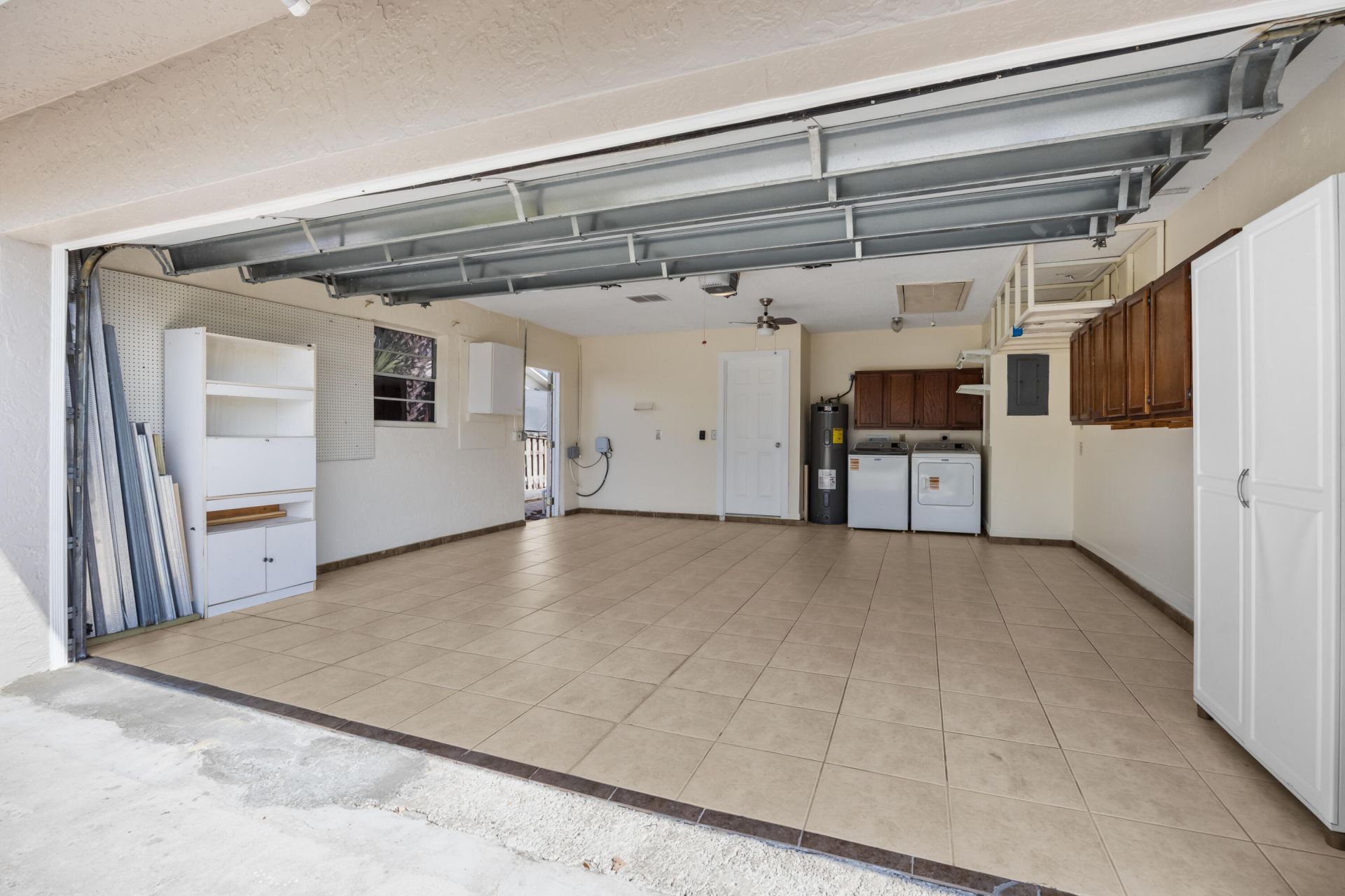 8993 SE Sandridge Avenue, Hobe Sound, FL 33455 Photo