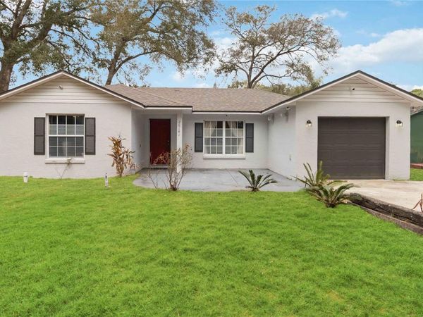 26141 GRASSEY SPRAIN AVENUE, SORRENTO, FL 32776