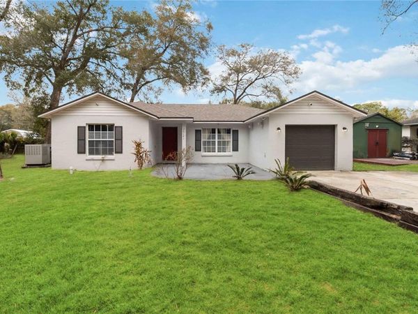 26141 GRASSEY SPRAIN AVENUE, SORRENTO, FL 32776