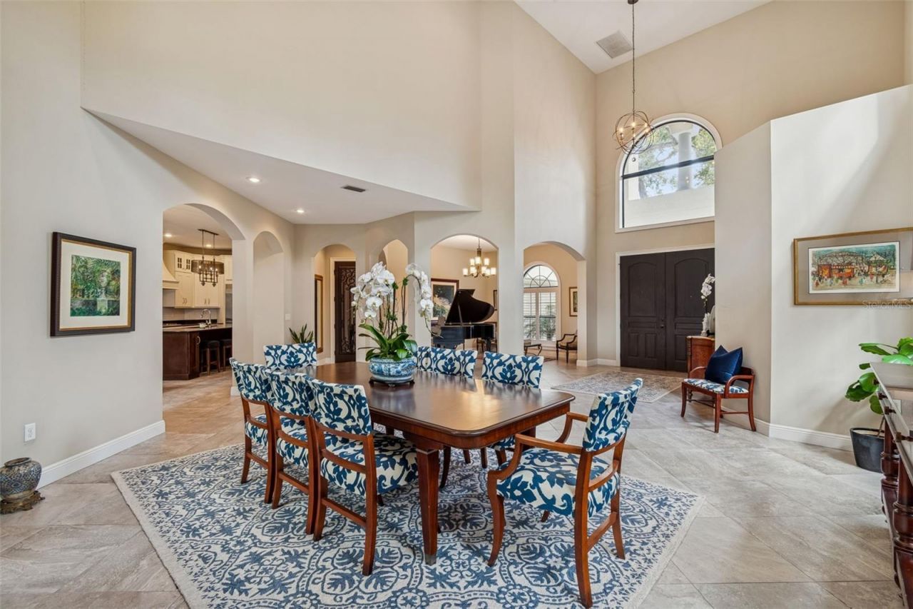 2906 W Hawthorne Road, Tampa, FL 33611 Photo