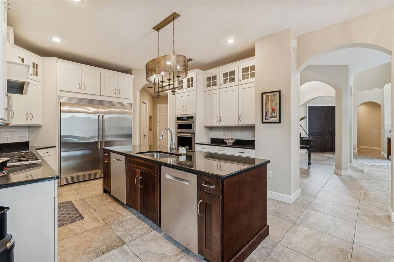 2906 W Hawthorne Road, Tampa, FL 33611 Photo