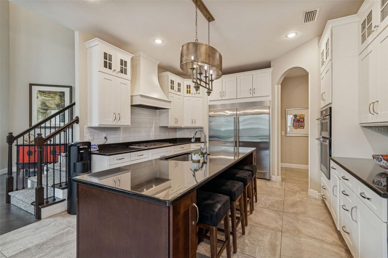 2906 W Hawthorne Road, Tampa, FL 33611 Photo