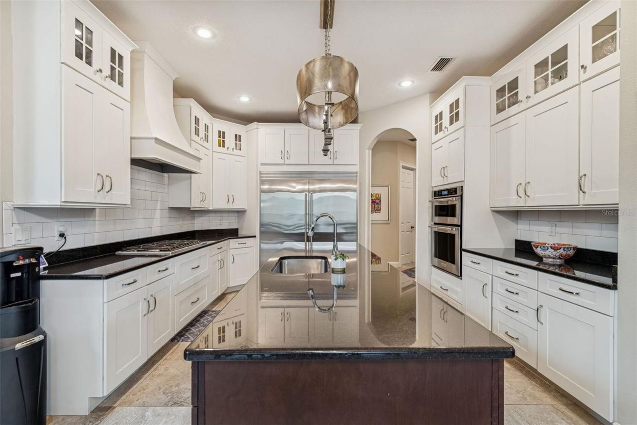 2906 W Hawthorne Road, Tampa, FL 33611 Photo