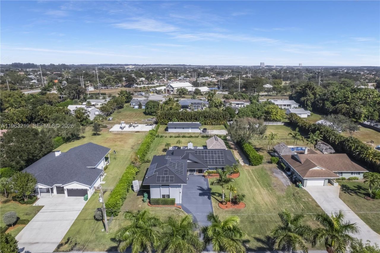 14651 SW 16th St, Davie, FL 33325 Photo