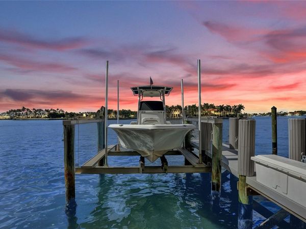 301 N Birch Rd, Unit 8N, Fort Lauderdale, FL 33304