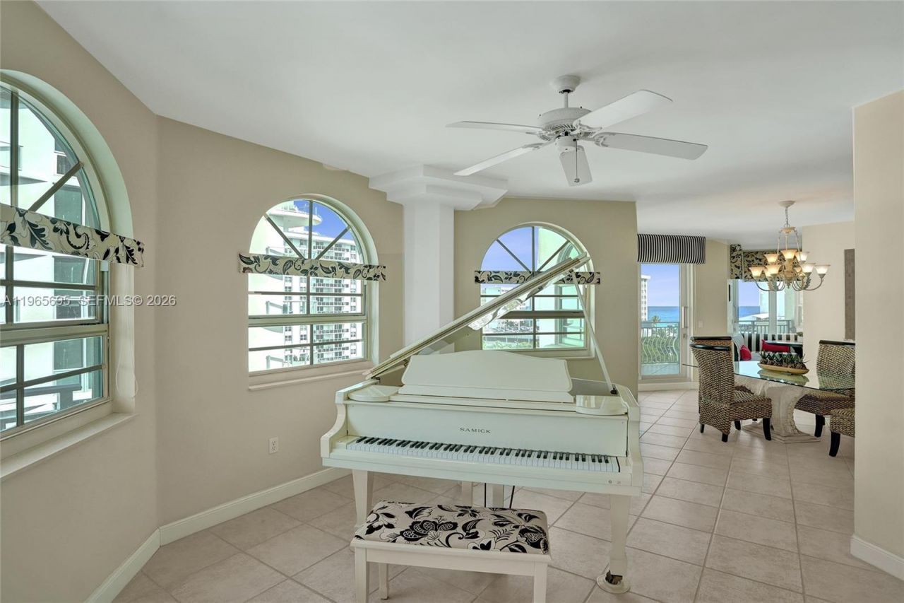 301 N Birch Rd, Unit 8N, Fort Lauderdale, FL 33304 Photo