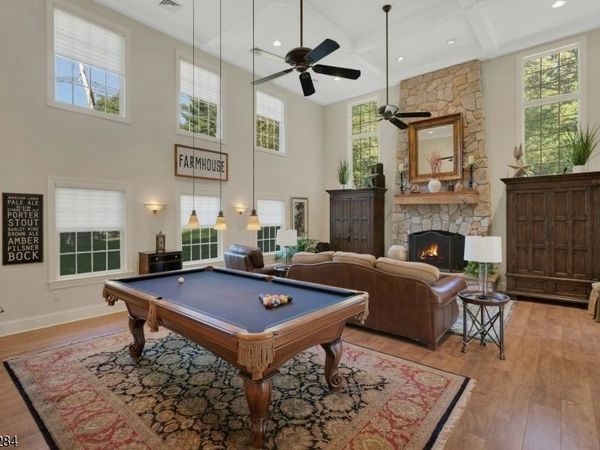 29 EVERGREEN LANE, Watchung, NJ 07069