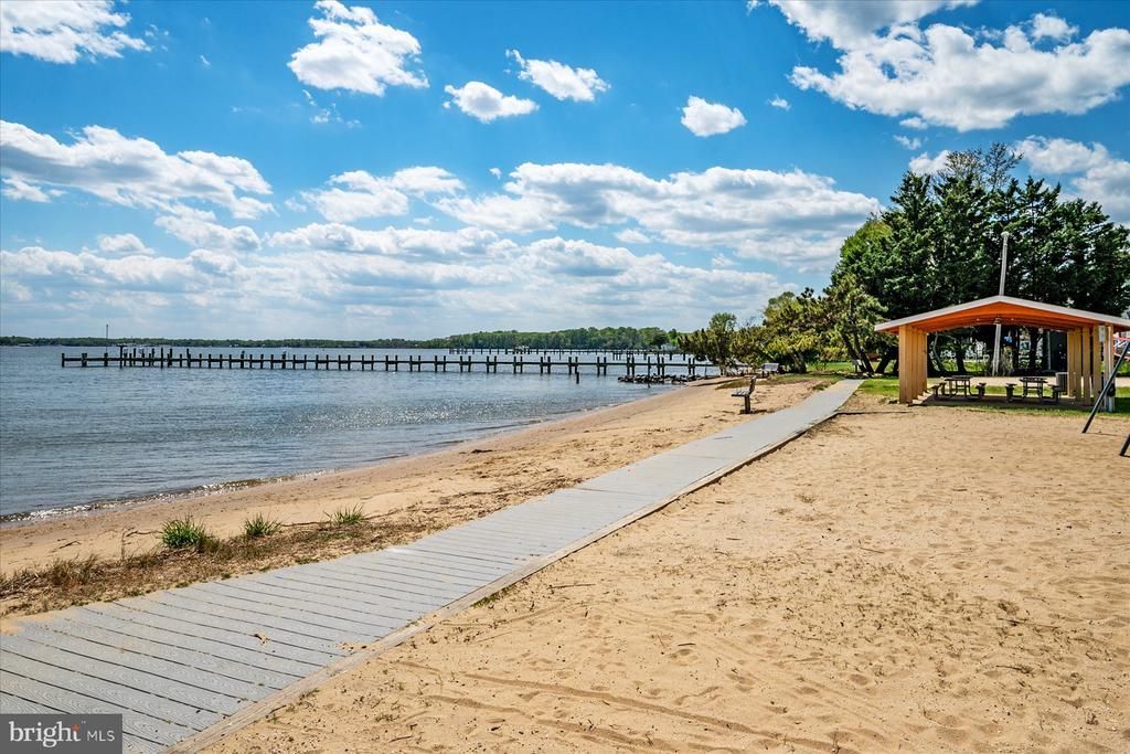 298 Edgemere Drive, Annapolis, MD 21403 Main Photo