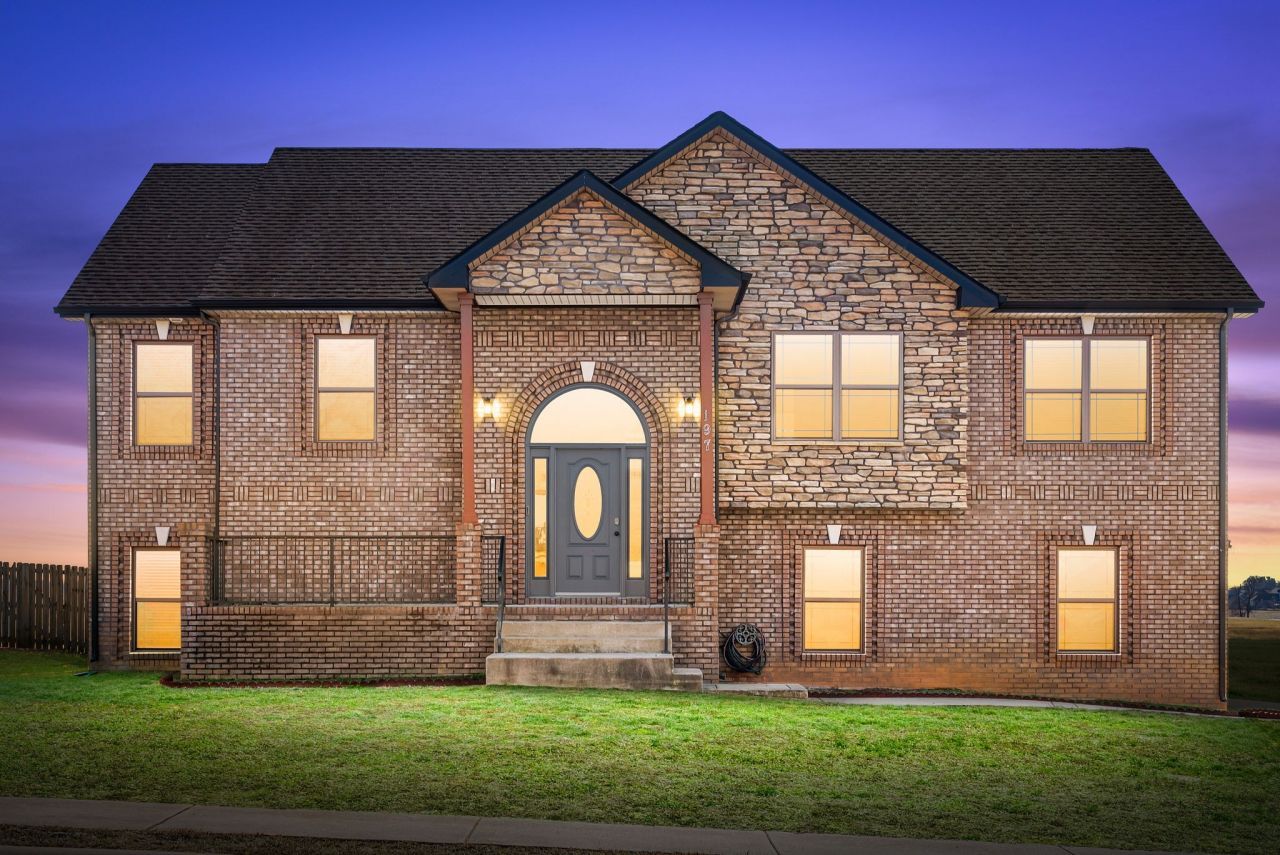 197 Union Camp Blvd, Clarksville, TN 37042 Main Photo