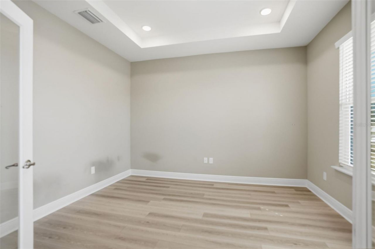 9667 Pantera Loop, Weeki Wachee, FL 34613 Photo