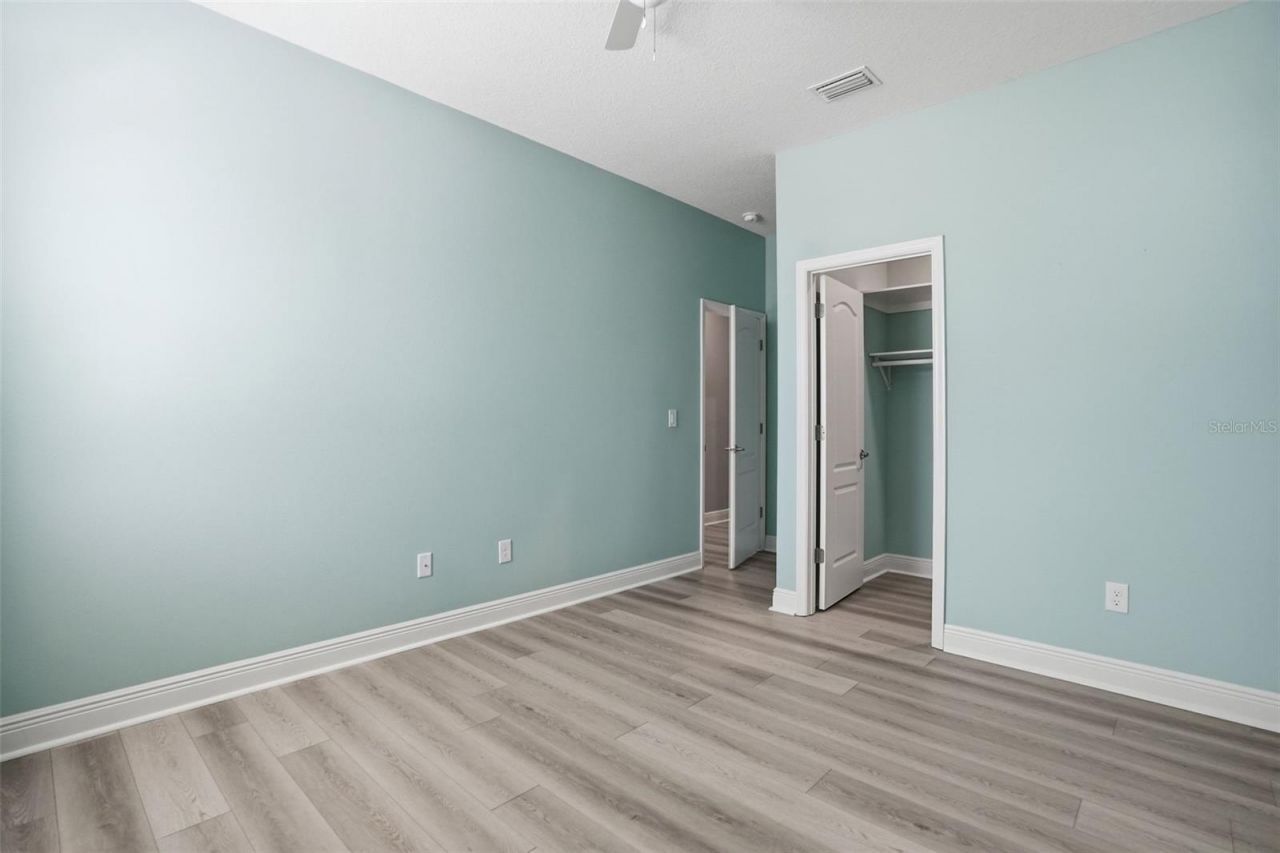 9667 Pantera Loop, Weeki Wachee, FL 34613 Photo