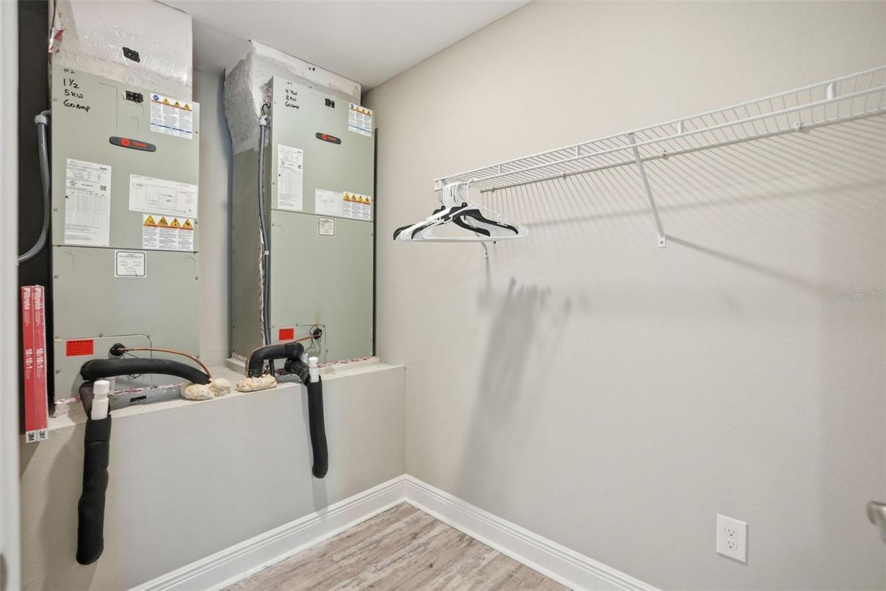 9667 Pantera Loop, Weeki Wachee, FL 34613 Photo