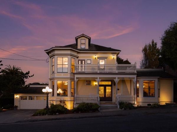 131 7th Street, Pacific Grove, CA 93950