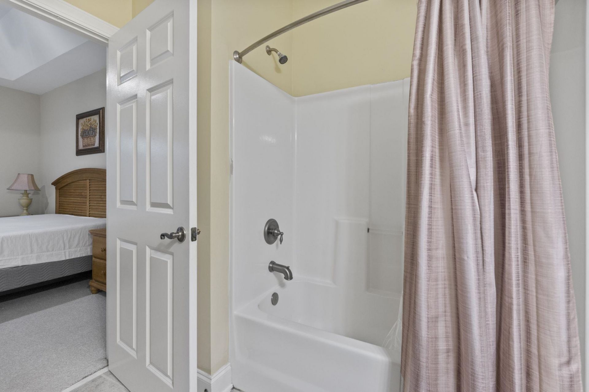 1033 World Tour Blvd. Photo 26