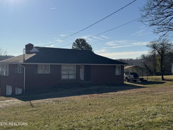507 Robinson Drive, Loudon, TN 37774