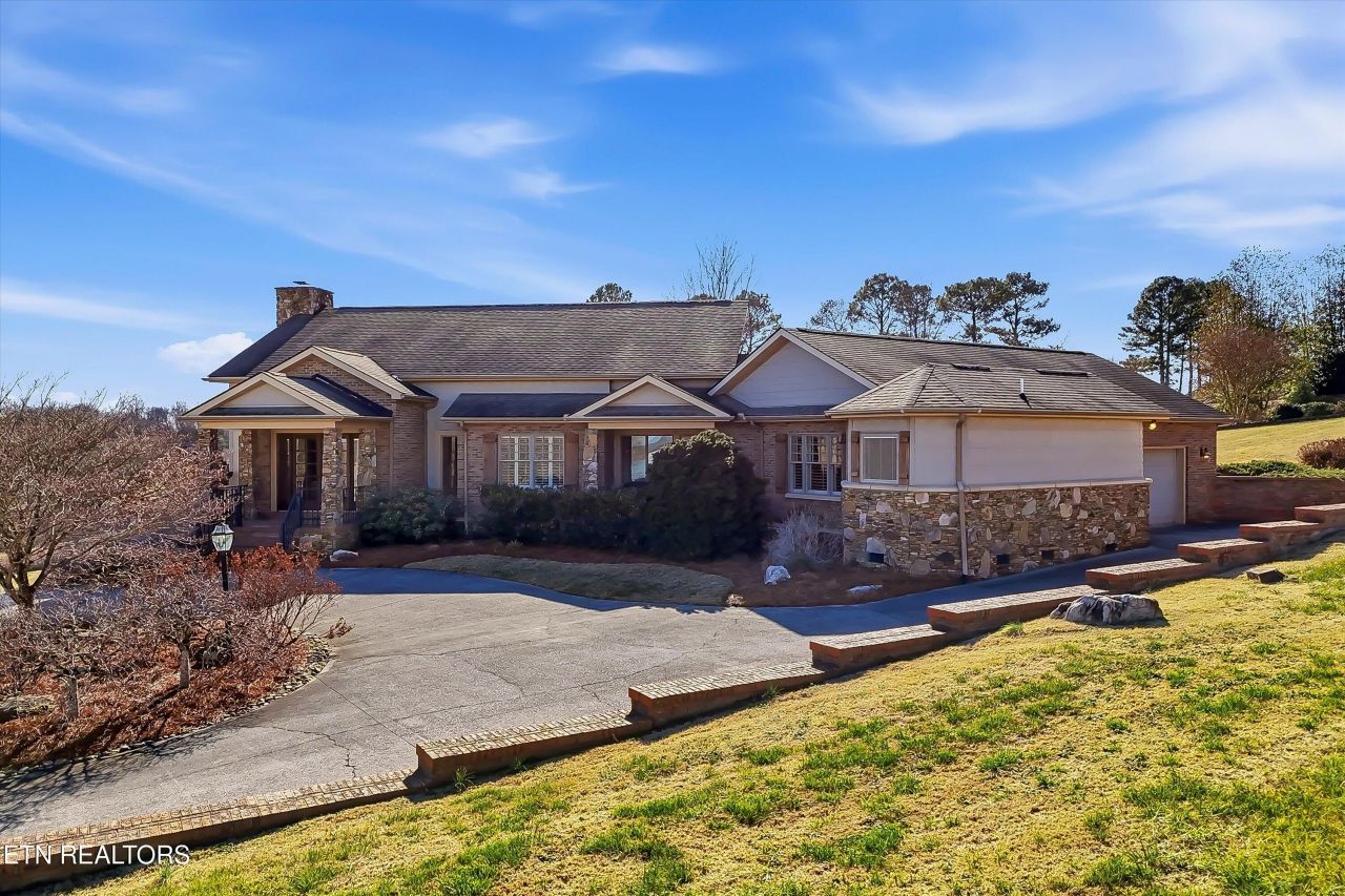 3909 Logans Landing Circle, Louisville, TN 37777 Main Photo