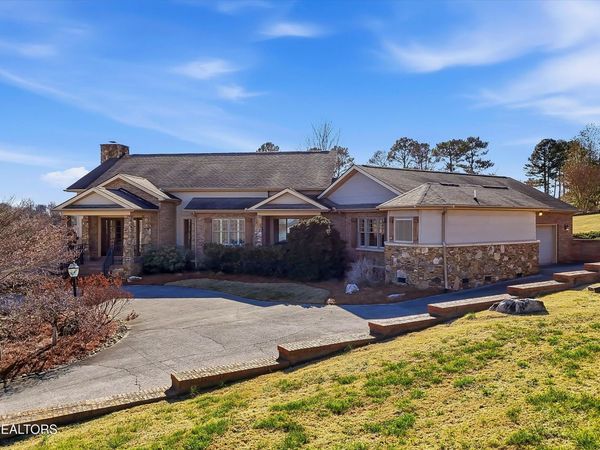 3909 Logans Landing Circle, Louisville, TN 37777