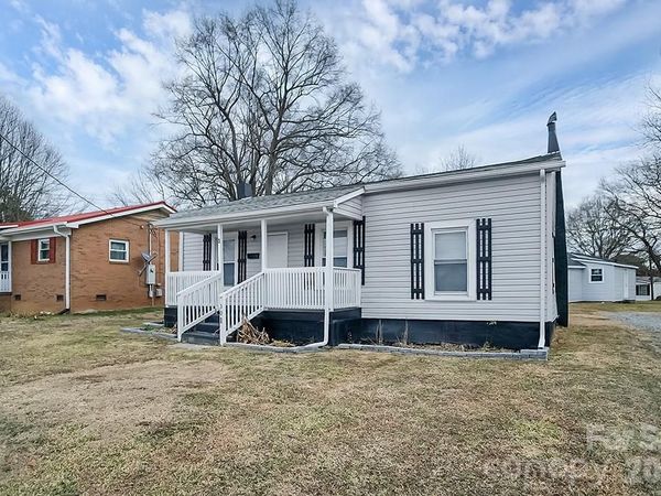 301 Jc Dellinger Road , Cherryville, NC 28021