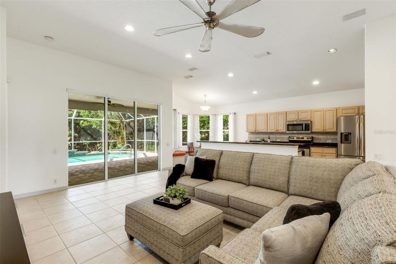 7310 Dunes Court, Bradenton, FL 34202 Photo