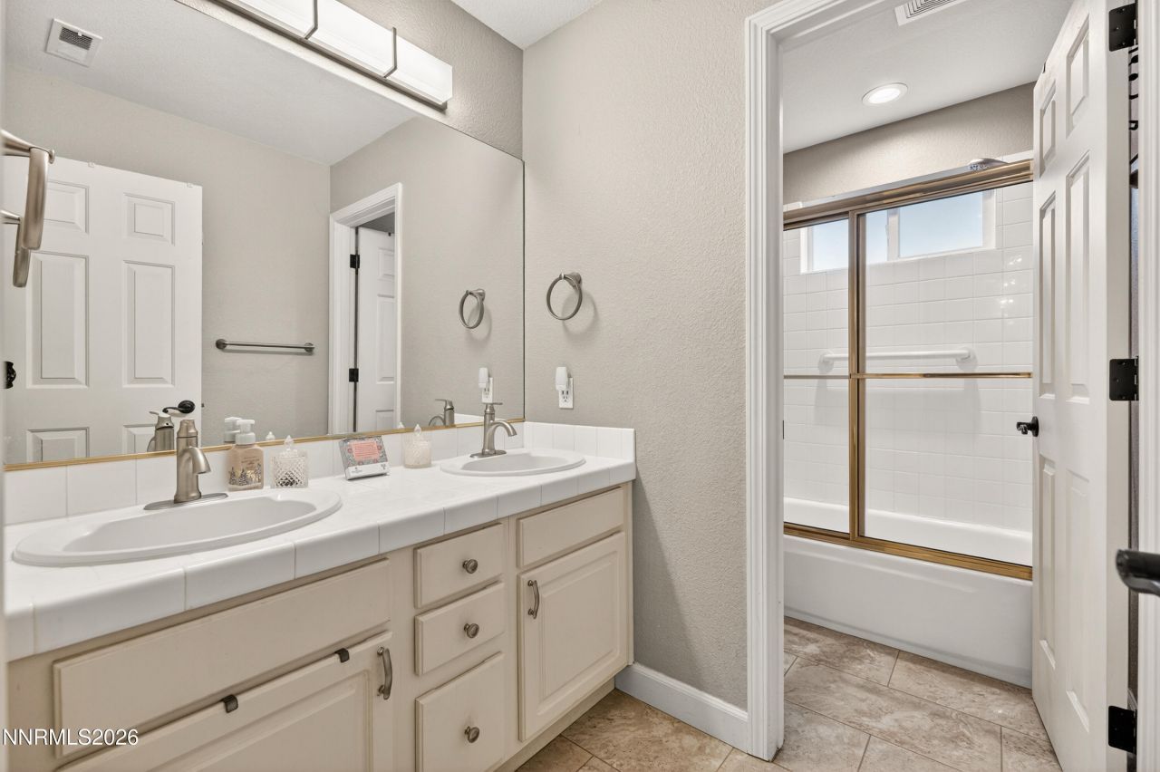 5279 Mira Loma Drive, Reno, NV 89502 Photo