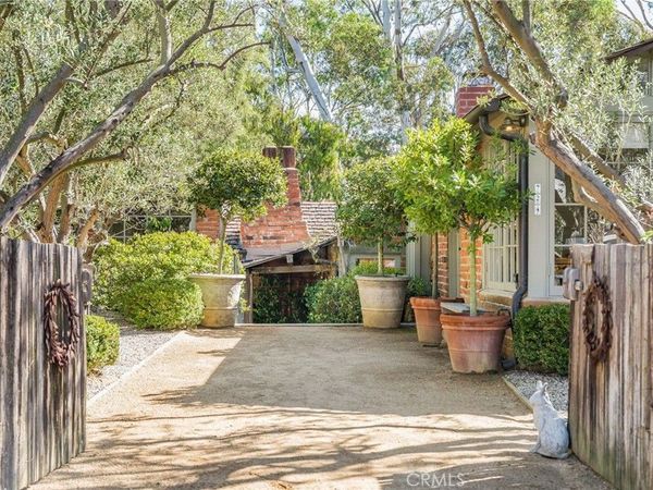 724 Poppy Avenue, Corona Del Mar, CA 92625