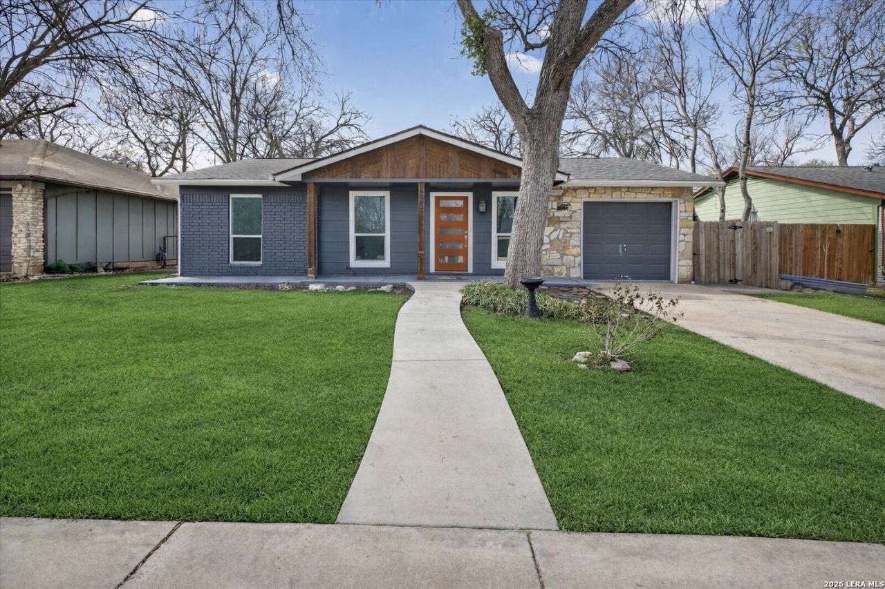 6218 Hillston, Austin, TX 78745 Main Photo