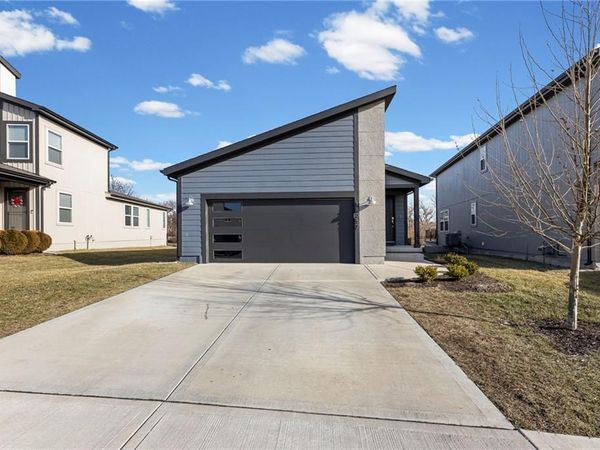 18057 Hauser Street, Overland Park, KS 66013