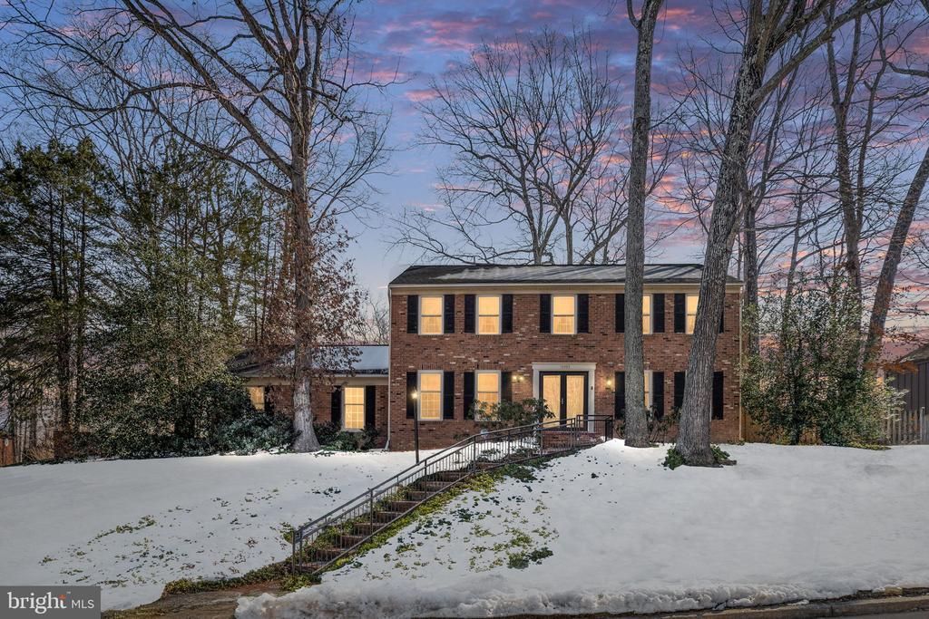 15993 Cove Lane, Dumfries, VA 22025 Main Photo