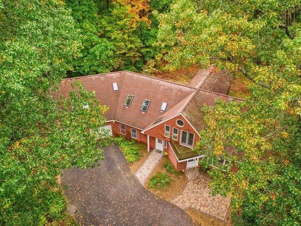 291 Old Dunstable Rd, Groton, MA 01450