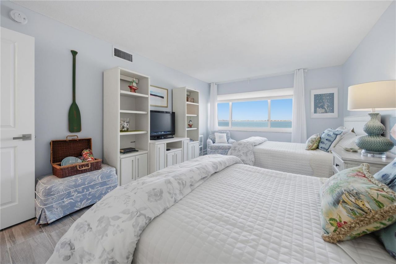 5633 Puerta Del Sol Boulevard S, Unit 102, Saint Petersburg, FL 33715 Photo